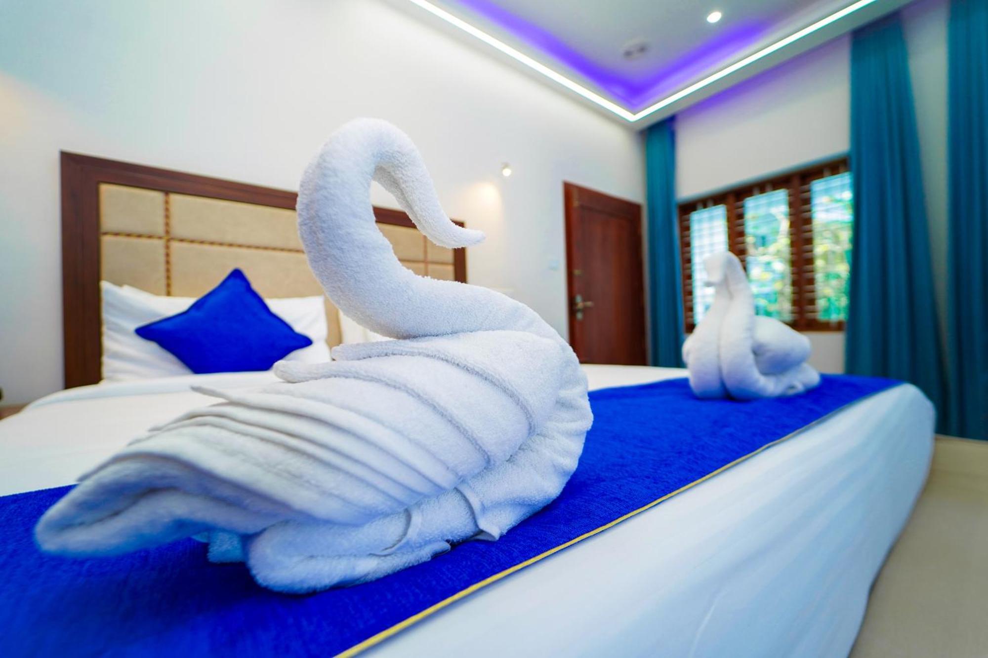 Skylar Seaview Beach Resort & Ayurveda Varkala Bagian luar foto