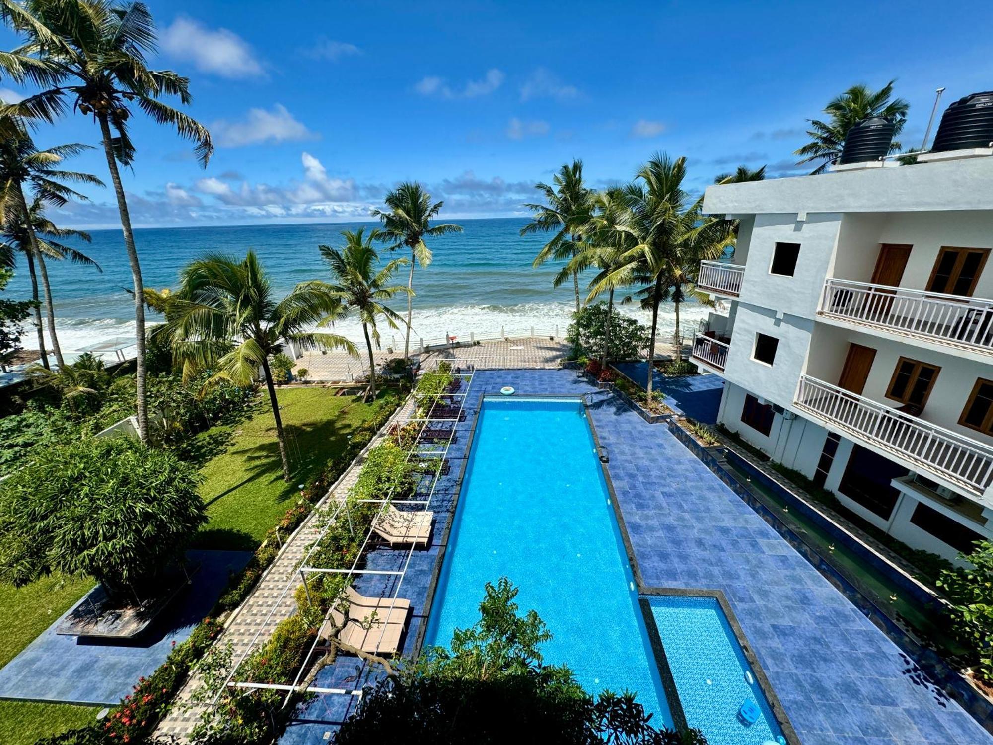 Skylar Seaview Beach Resort & Ayurveda Varkala Bagian luar foto